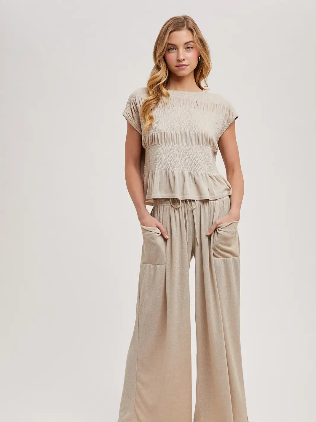 Laidback Luxe Set - Beige
