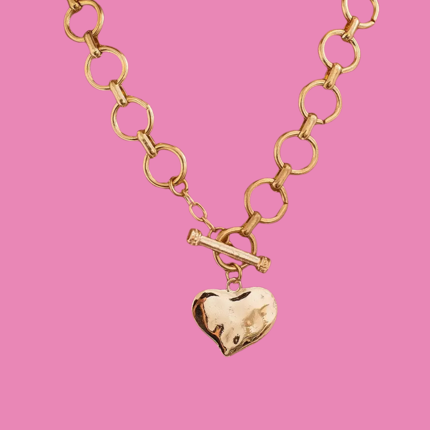 Notable Hammered Heart Front Toggle Necklace