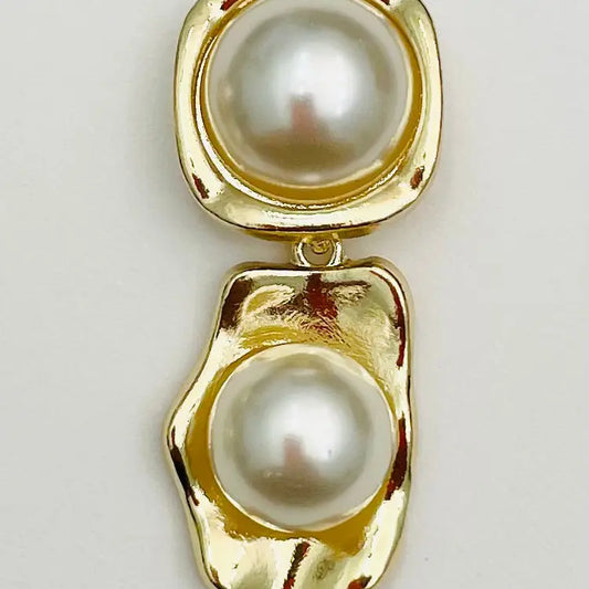 Clip-On - Chic Pearl Dangle