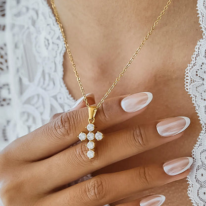 Raimon 18K Gold Non-Tarnish Dainty Cross Necklace