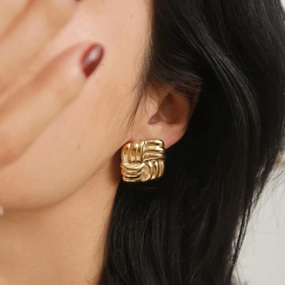 Luella 18K Gold Non-Tarnish Textured Knot Stud Earring