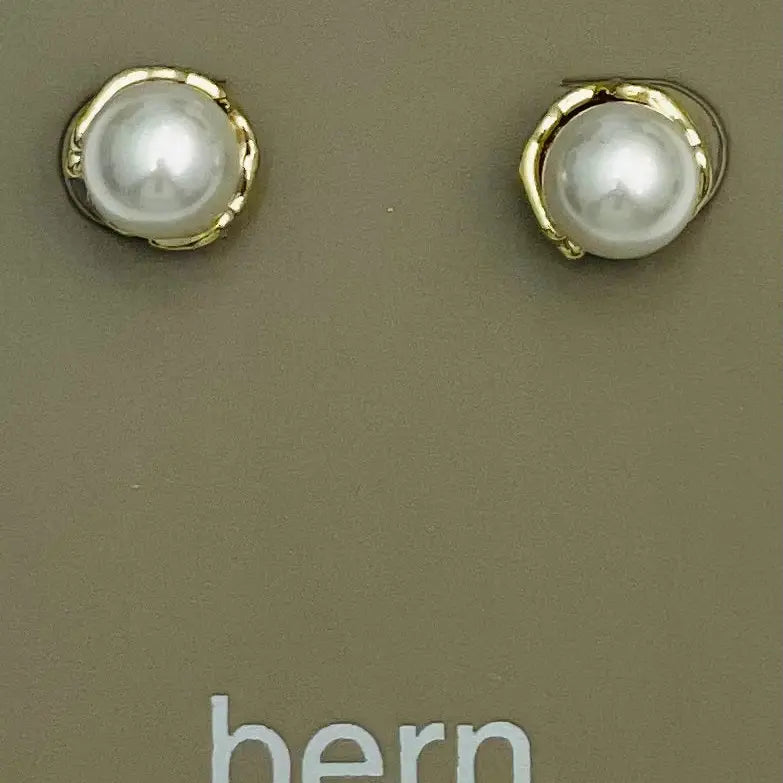 Pearl - the Simple Pearl Stud