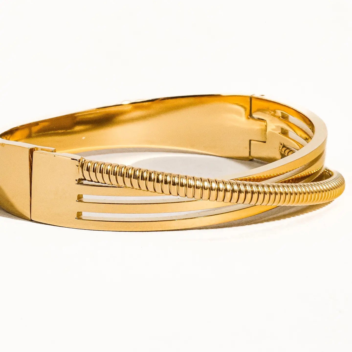 Yuna 18K Gold Non-Tarnish Chain Bangle Bracelet